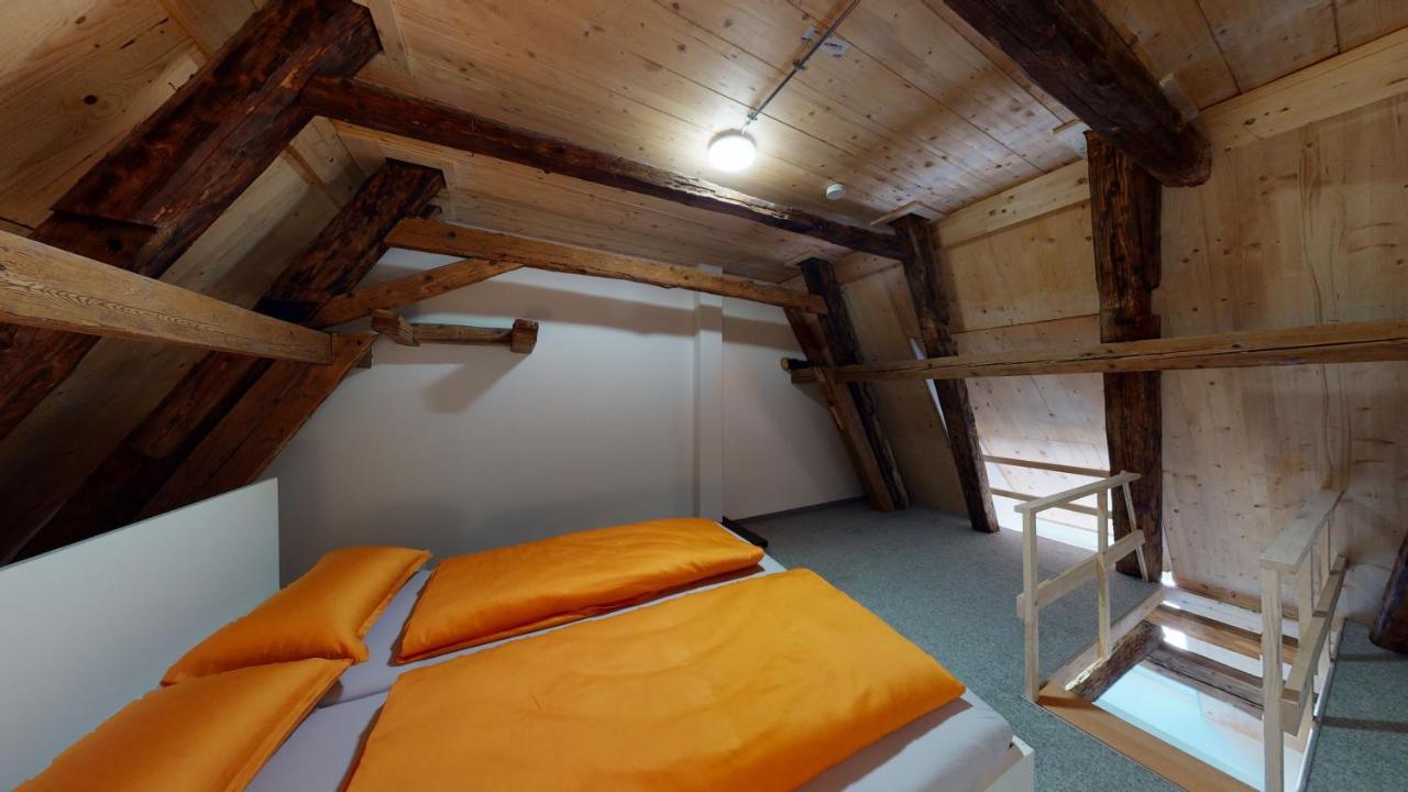 Karl V - Geschichte Leben Im Herzen Der Altstadt Schwäbisch Hall Exterior foto